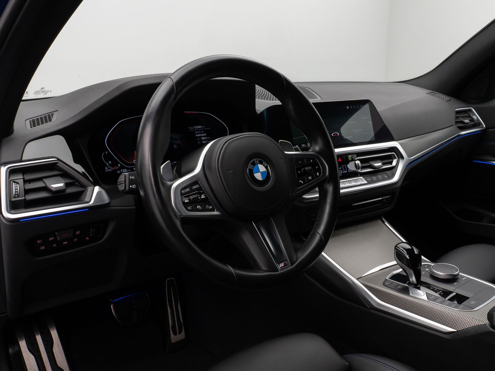 Fahrzeugabbildung BMW 330d M Sport HiFi DAB Stop&Go Fernlichtassist