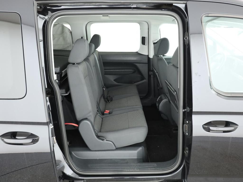 Fahrzeugabbildung Volkswagen Caddy Maxi California TDI DSG ACC LED Pano Sthz