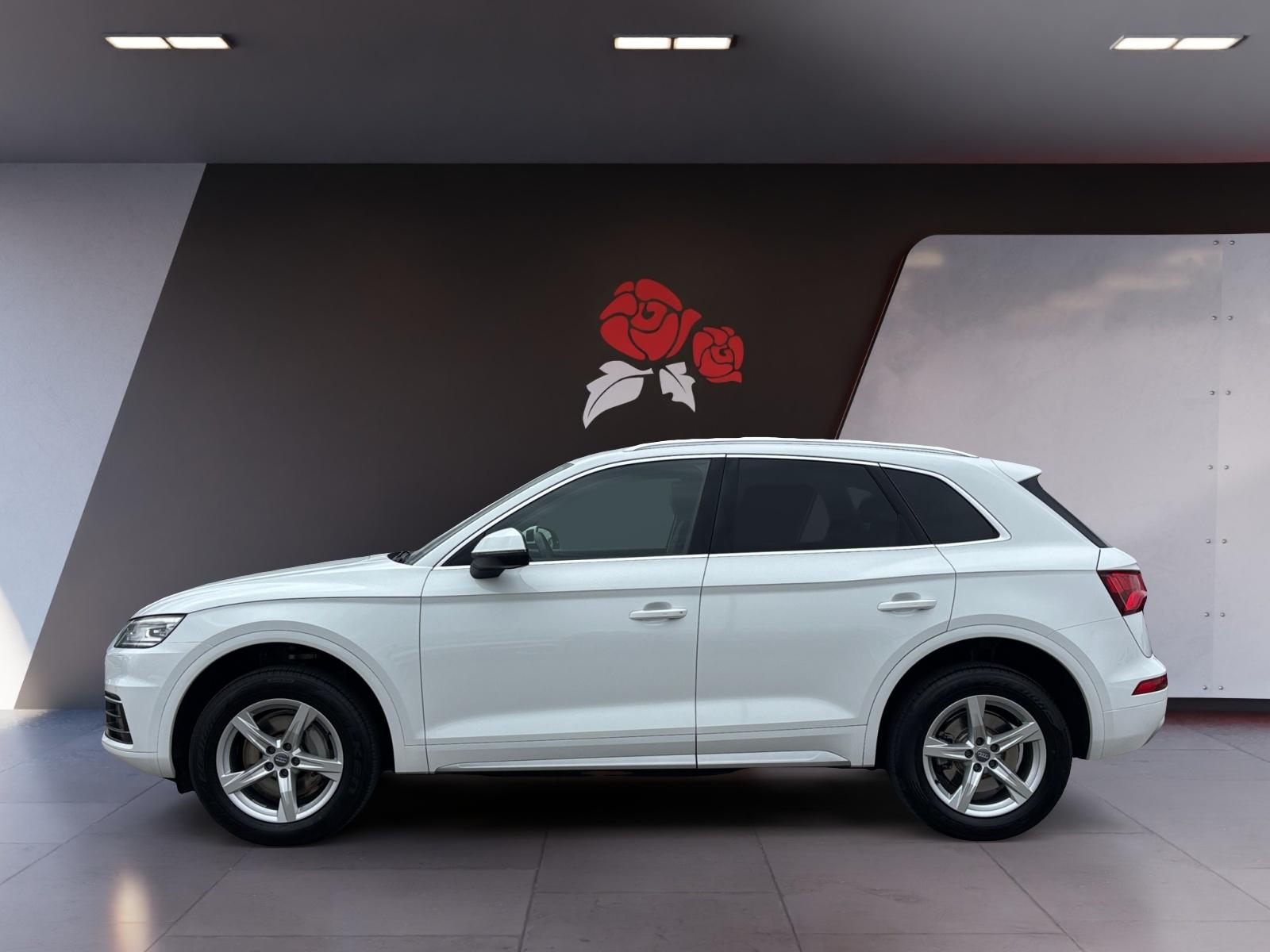 Audi Q5 2,0 TFSI S-Tronic sport quattro Navi