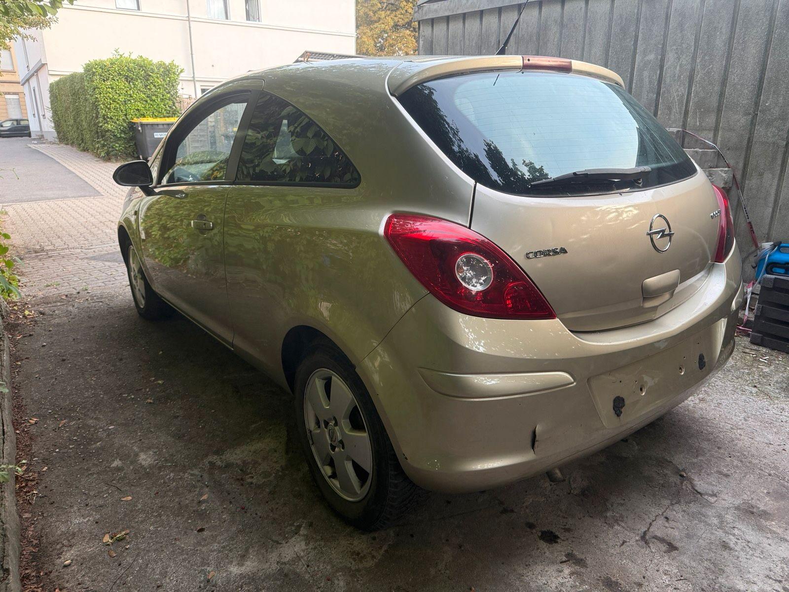 Opel Corsa 2010 — engine 69 HP (51kW)