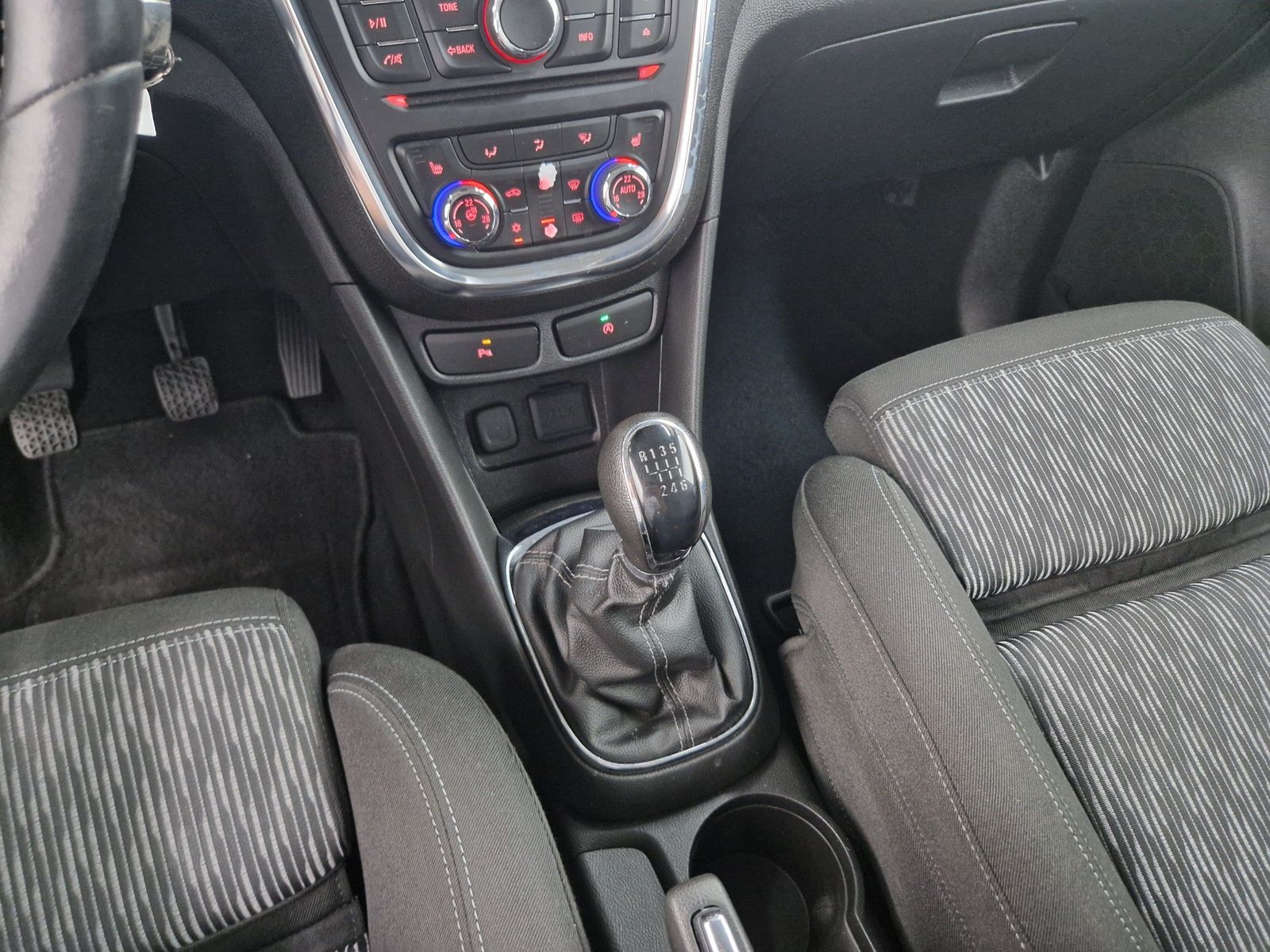 OPEL Mokka  Edition 1.6 CDTI ecoFLEX – Bild 23