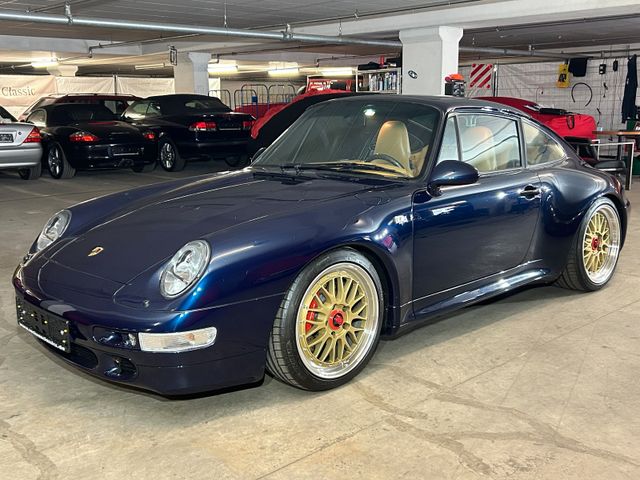 Porsche 993 Carrera 4S Coupé