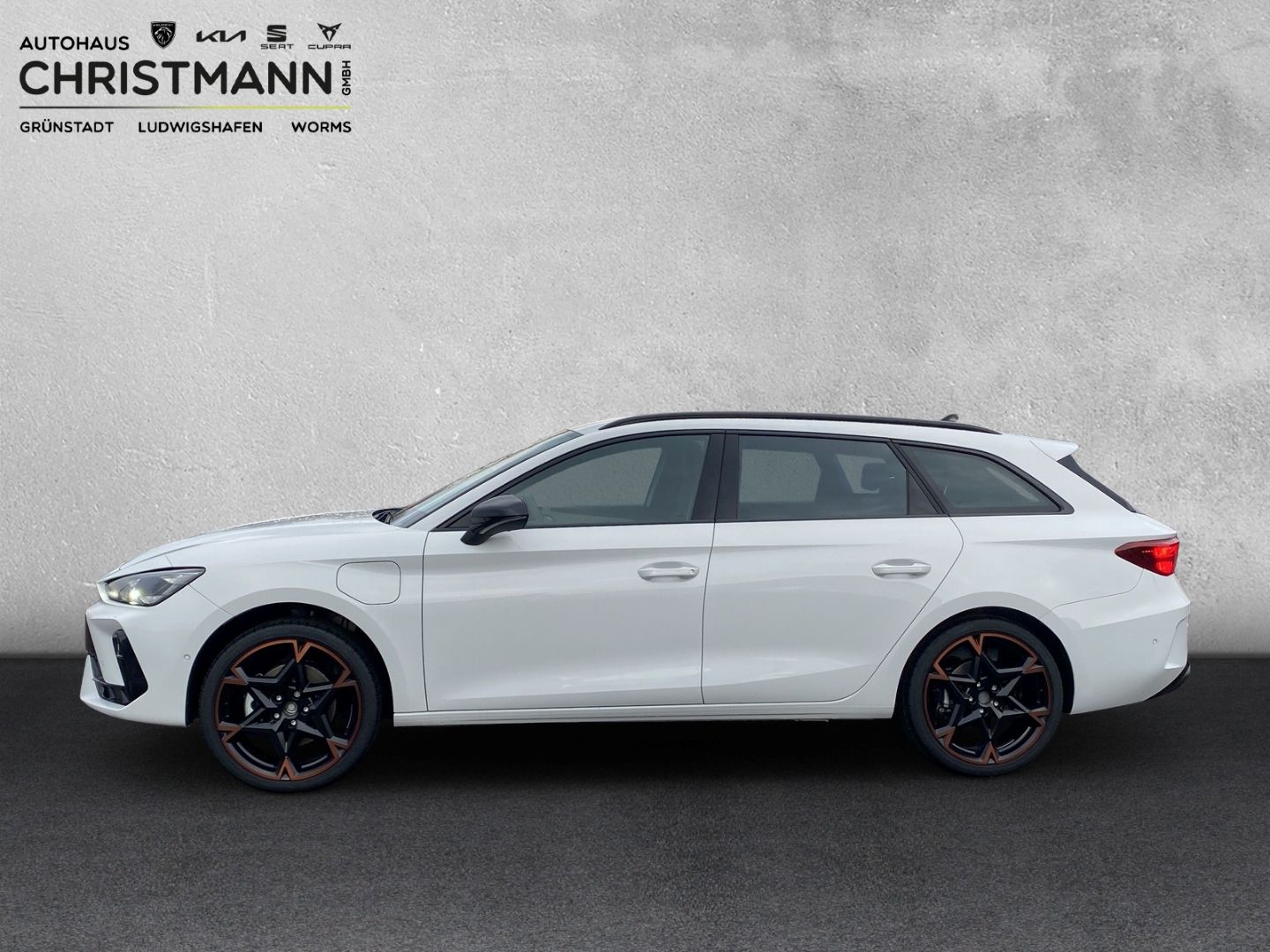 Fahrzeugabbildung CUPRA Leon ST 1.5 e-Hybrid 150kW*Int.Drive*NAVI*MATRIX