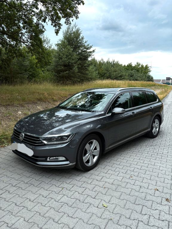 Image of Volkswagen Passat Variant