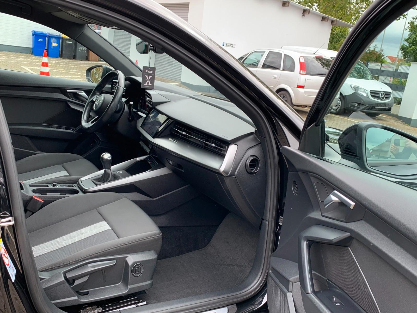 Audi A3 Sportback 30 TFSI S line, миниатюра 15