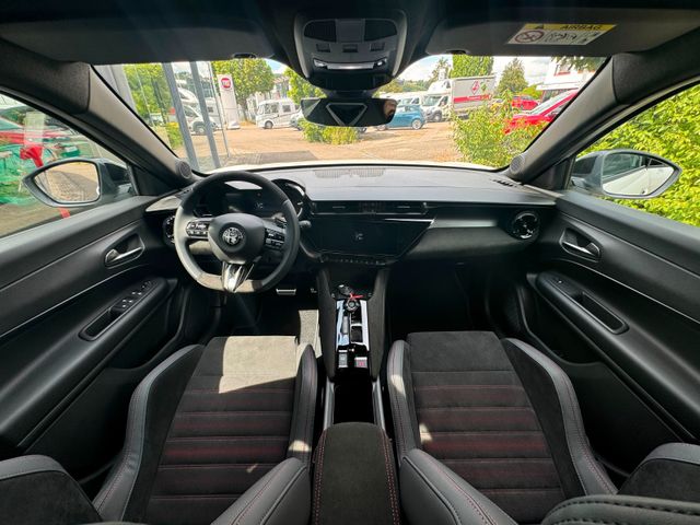 ALFA ROMEO Junior Ibrida 1.2 VGT 48V-Hybrid 107 kW Speciale