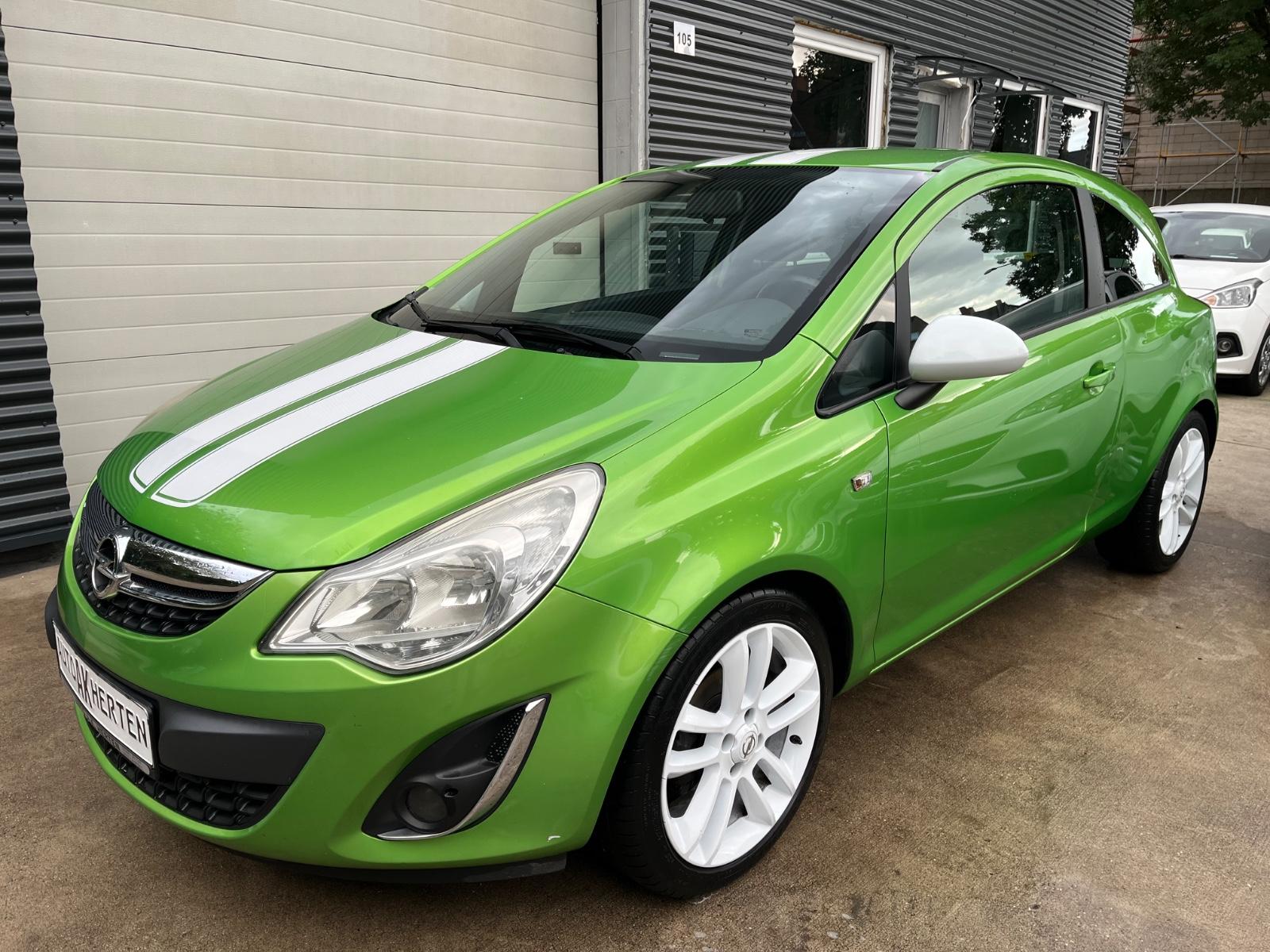 Opel Corsa D 1.4 * Navi * Tempomat * Klima