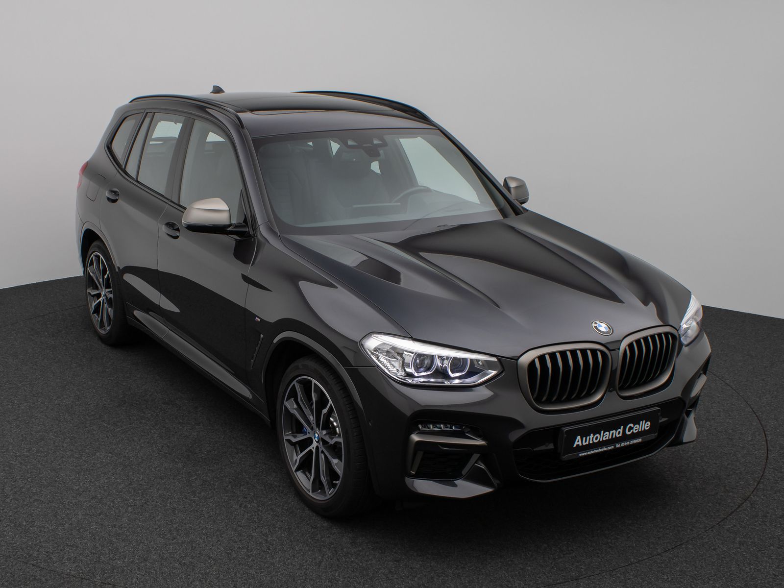 Fahrzeugabbildung BMW X3 M40i Panorama Kamera HUD DAB HiFi AHK Komfort