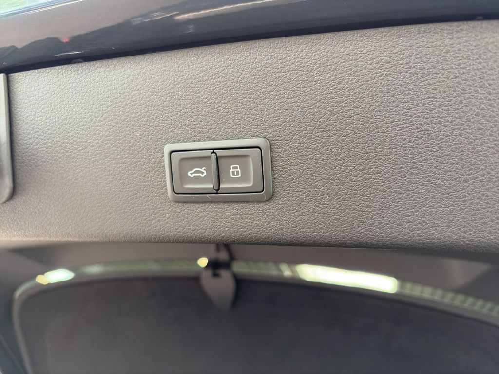 Audi Q8 e-tron - Bild 21