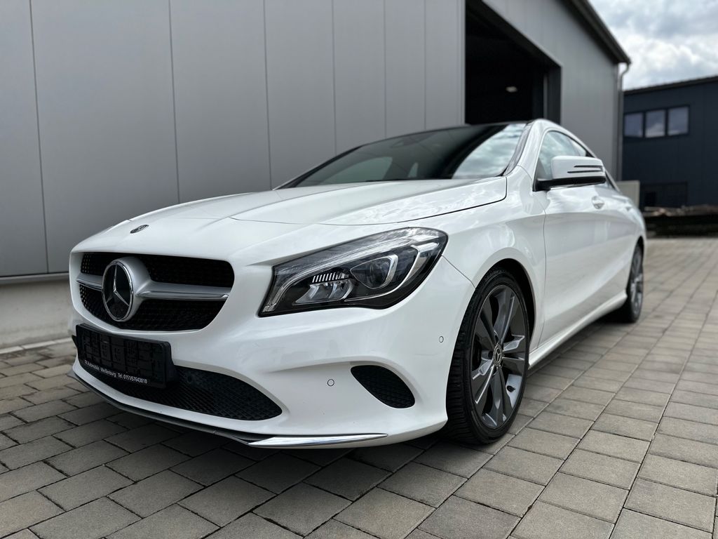 Image of Mercedes-Benz CLA 220