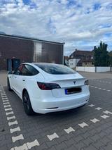 Tesla Model 3 2023 Top gepflegt AHK, EXTRAS - Tesla Gebrauchtwagen in Dortmund