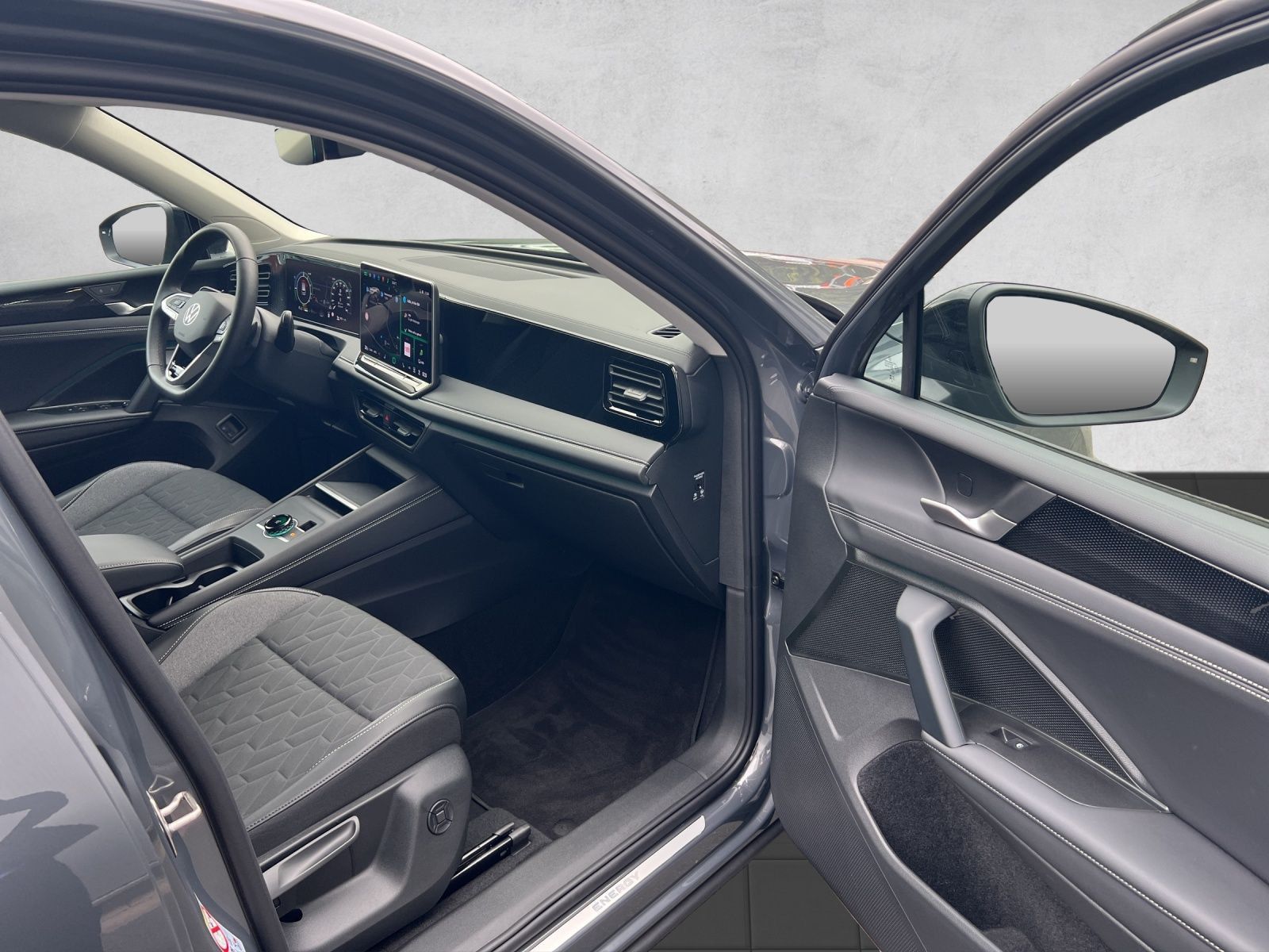 Tiguan Energy 1.5 TSI eHybrid DSG AHK*Navi*ACC