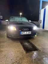 Audi A4 3.2 FSI tiptronic quattro - - Audi A4 aus 2005: 3.2