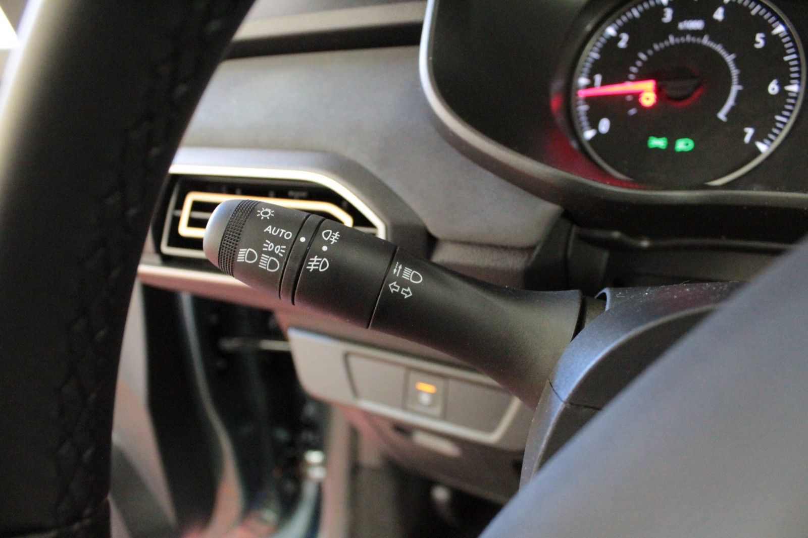 Fahrzeugabbildung Dacia Jogger Eco-G 100 Extreme+ 7-Sitzer