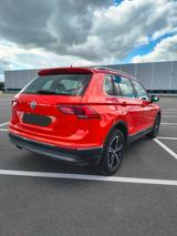 Volkswagen Tiguan Highline, 4Motion, AHK, Standh., Dynaudio - mit Benzin-Antrieb: Alcantara, Beheizbares Lenkrad, Geländewagen