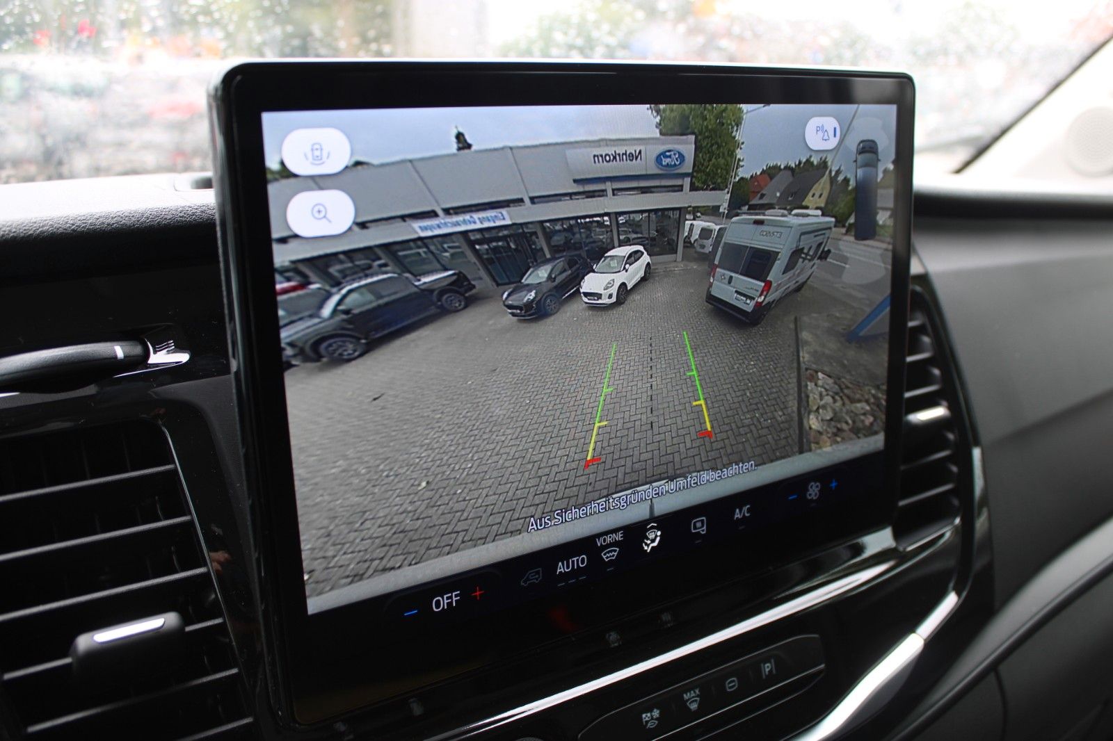 Fahrzeugabbildung Ford Transit L3 H2 LKW Kasten HOCHDACH KLIMA AHK CAM