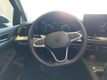 Volkswagen Golf VIII Life 1,5l TSI 116 PS 6-Gang