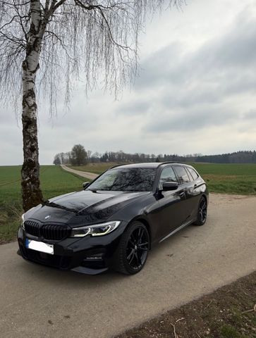 BMW 320d Touring M Sport Automatik M Sport