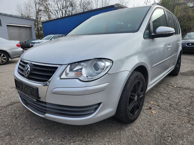 Volkswagen Touran Trendline 140 PS Klima 2010 Tüv 26-06