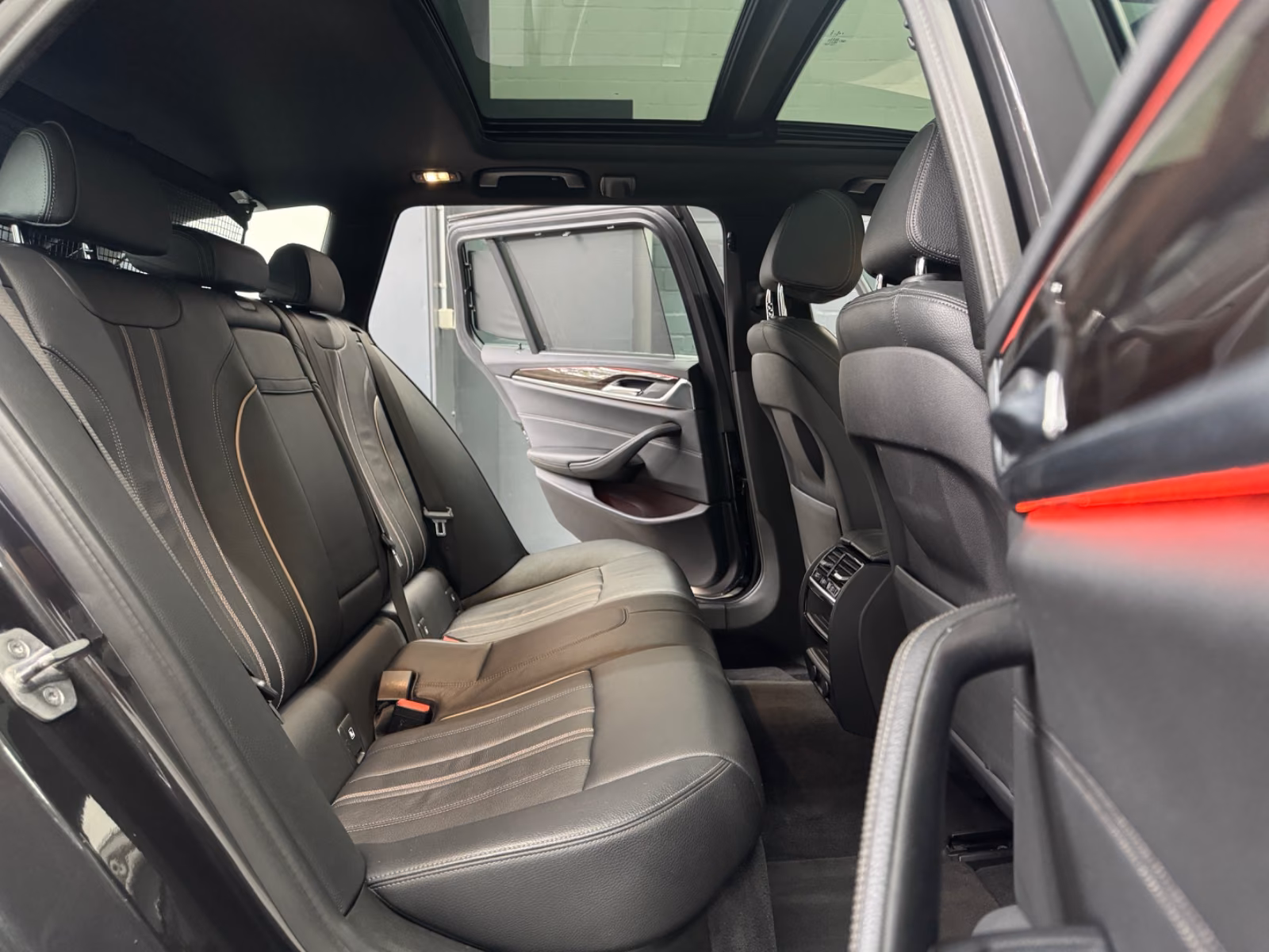 BMW 520dT LuxLine Pano Keyless NaviProf HifiPro