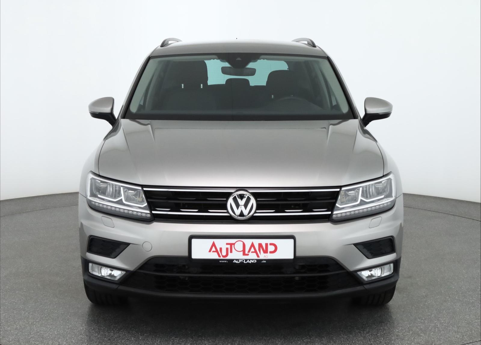 Volkswagen Tiguan 1.4 TSI Comfortline LED AHK Kamera ACC