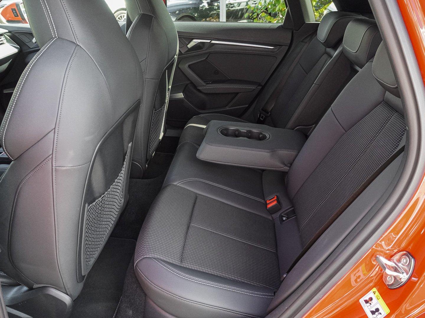 Audi S3 Sportback 2.0 TFSI quattro S tronic B&O PANO, миниатюра 18