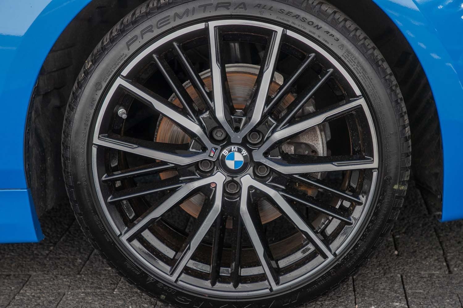 BMW 118i M Sportpaket Navi LED Klima Sitzhzg foto 5