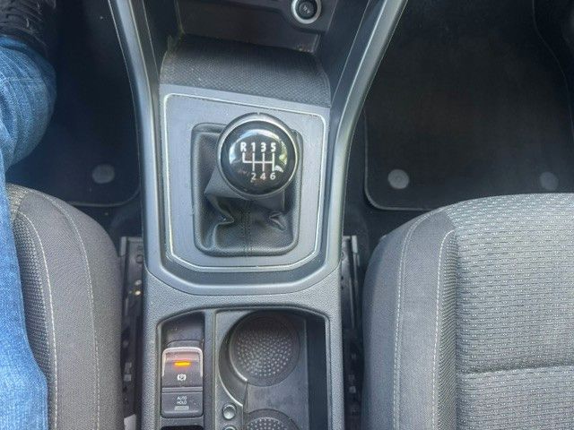 Fahrzeugabbildung Volkswagen Touran Comfortline BMT LED 7 Sitze NAVI