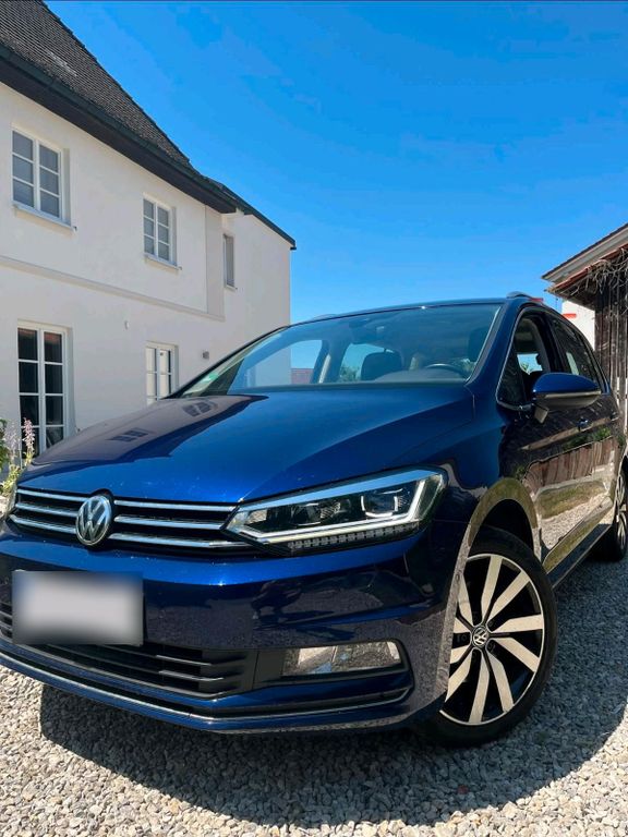 Image of Volkswagen Touran