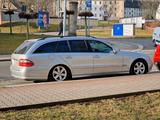 Mercedes-Benz Mercedes S211 E320 4Matic Airmatic LPG W211 - Mercedes-Benz E 320 aus 2004: 4matic