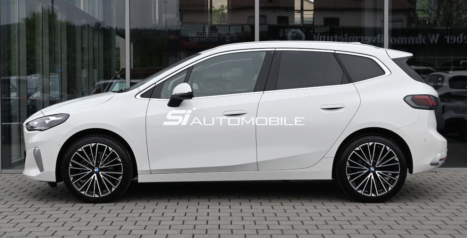 Fahrzeugabbildung BMW 218d Active Tourer Luxury °UVP 59.030°8FACH°VOLL