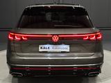 Volkswagen Touareg R-Line 4Motion*Black Style*22Zoll*PANORA - VW Touareg Gebrauchtwagen in Braunschweig