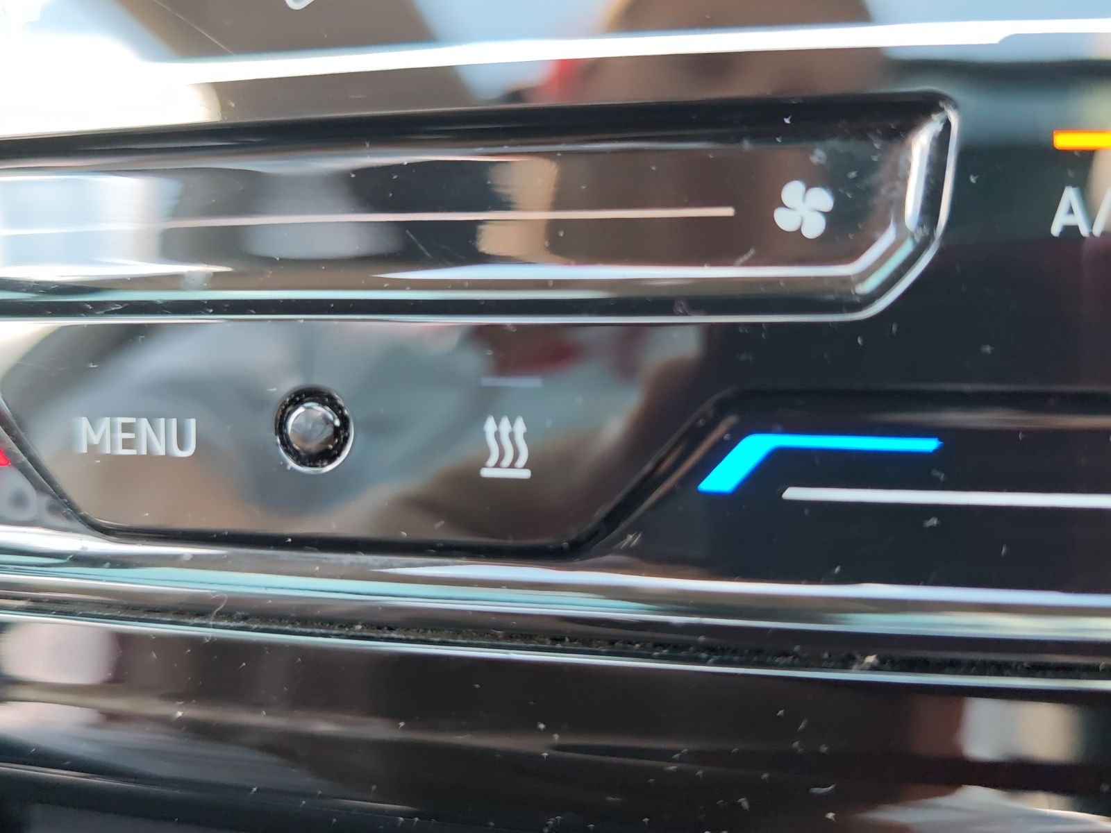 Fahrzeugabbildung Volkswagen Passat Variant TSI Elegance DSG 4M Matrix Navi A