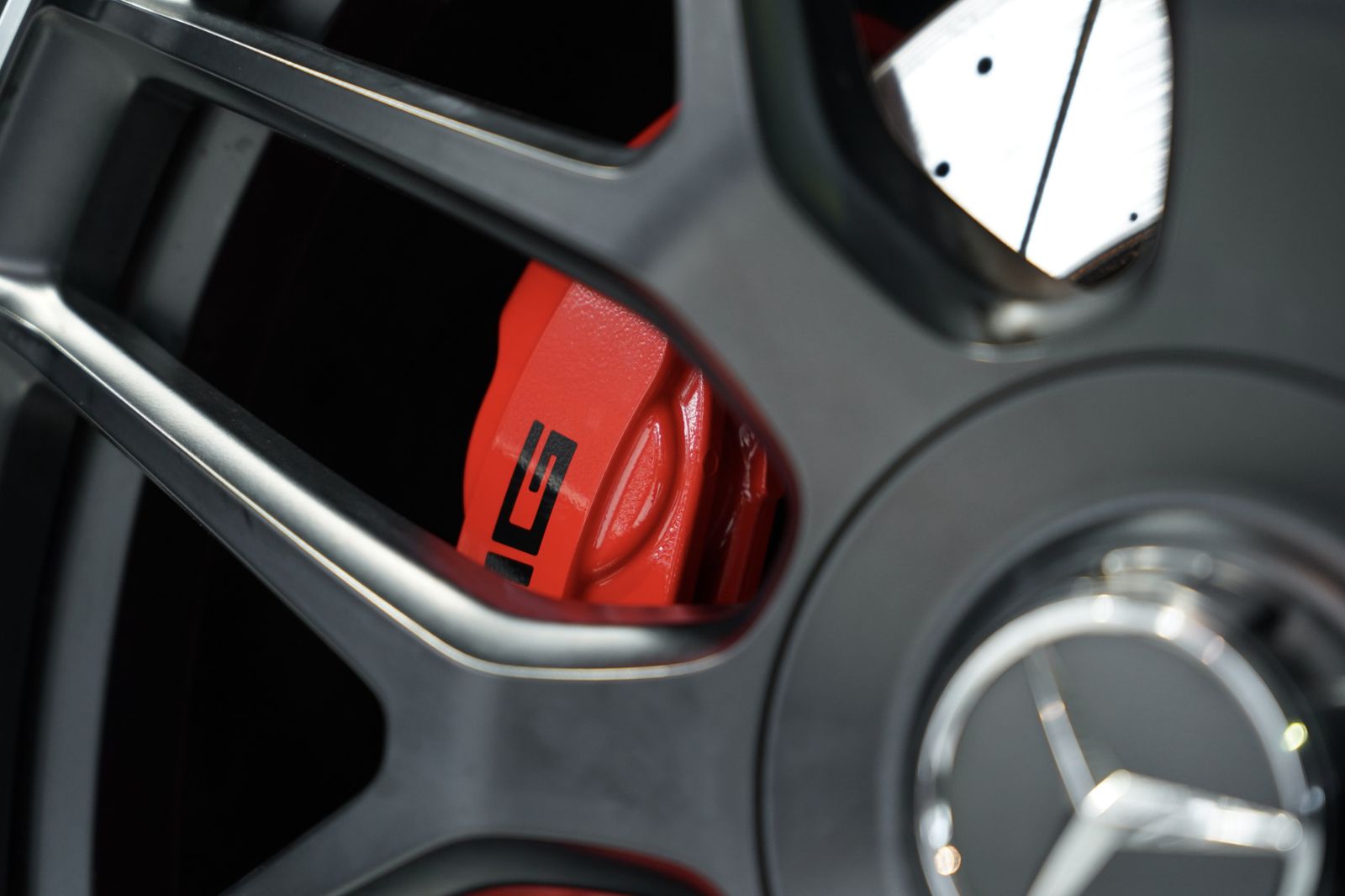 Mercedes Benz Glc 63 Amg