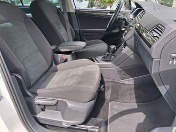 Volkswagen Tiguan - 9