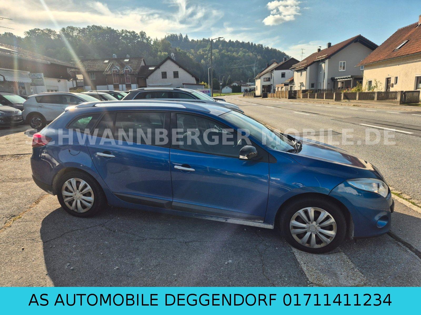 Renault Megane 2011 — photo 5