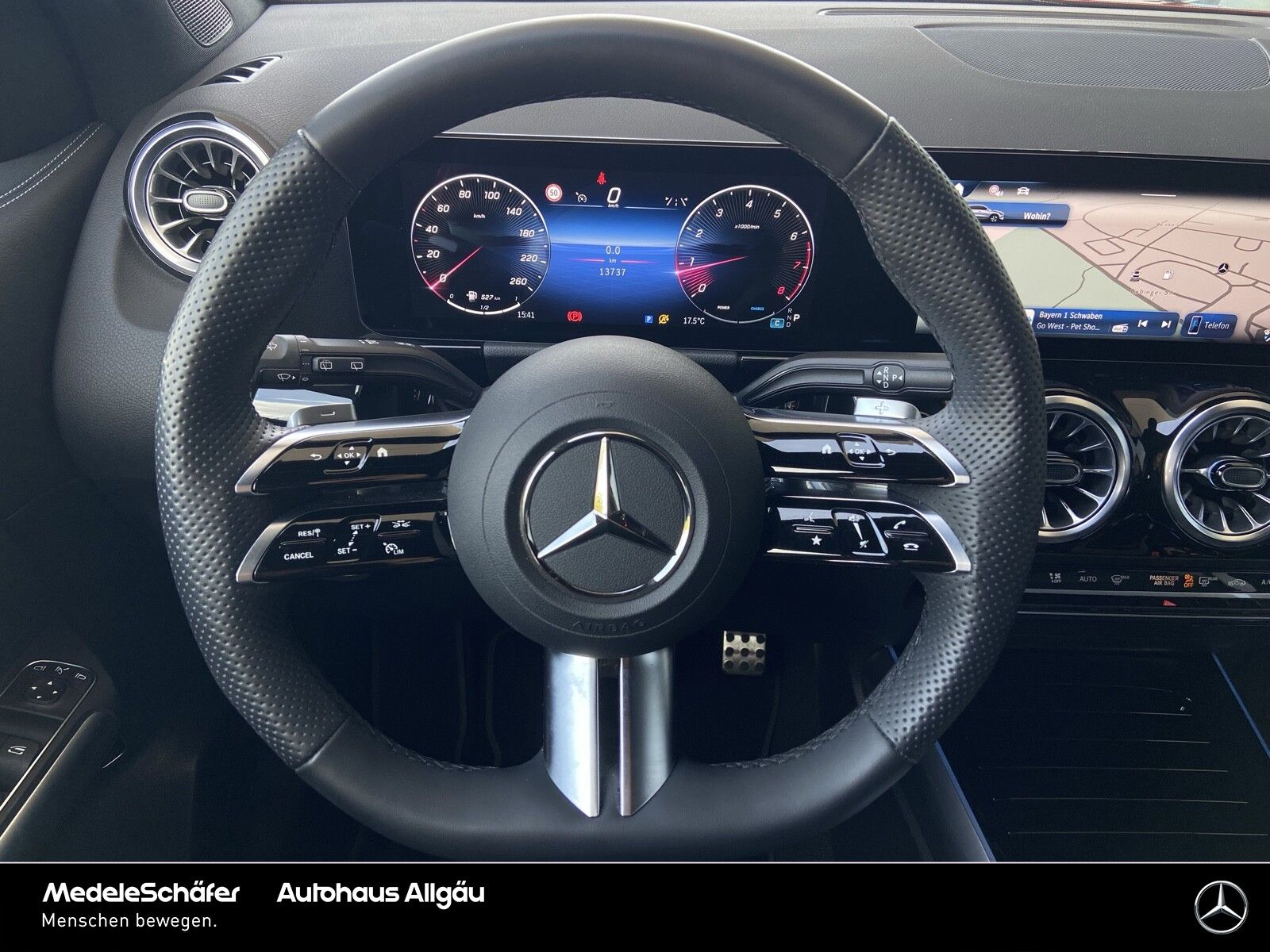 Mercedes-Benz GLA 200 AMG Special Edition Night AHK LED Kamera foto 18