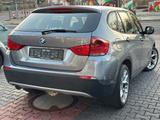 BMW X1 18d sDrive Automatik Becherhalter TÜV NEU - BMW Gebrauchtwagen von 2012