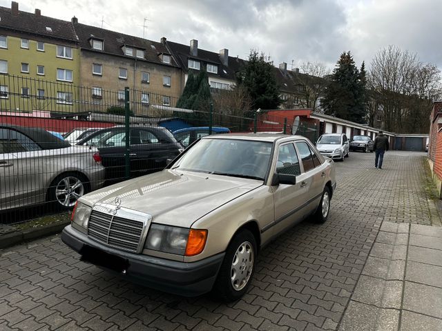 Mercedes-Benz 250 TÜV NEU*H ZULASSUNG*AHK