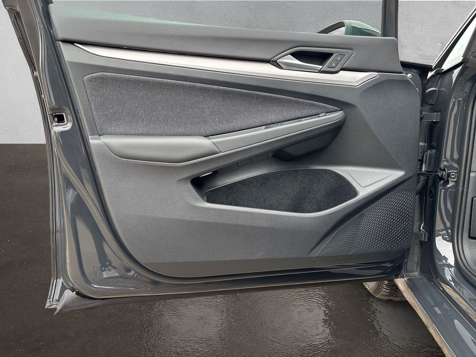 Fahrzeugabbildung Volkswagen Golf Variant Life 2.0 TDI App-Connect LED