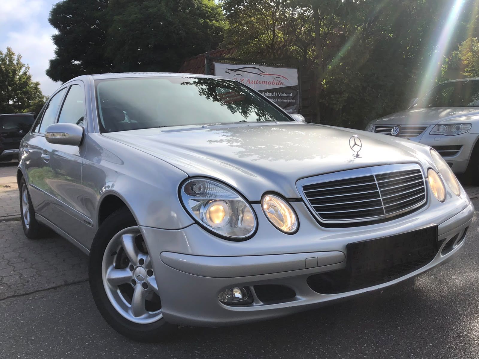 Mercedes E 200 - 1