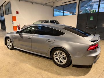 Audi A7 - 4