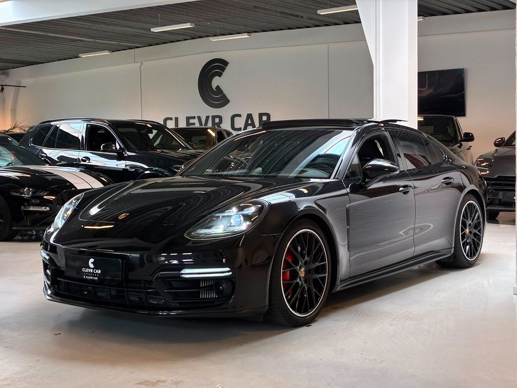 Image of Porsche Panamera