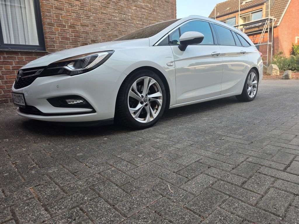 Image of Opel Astra