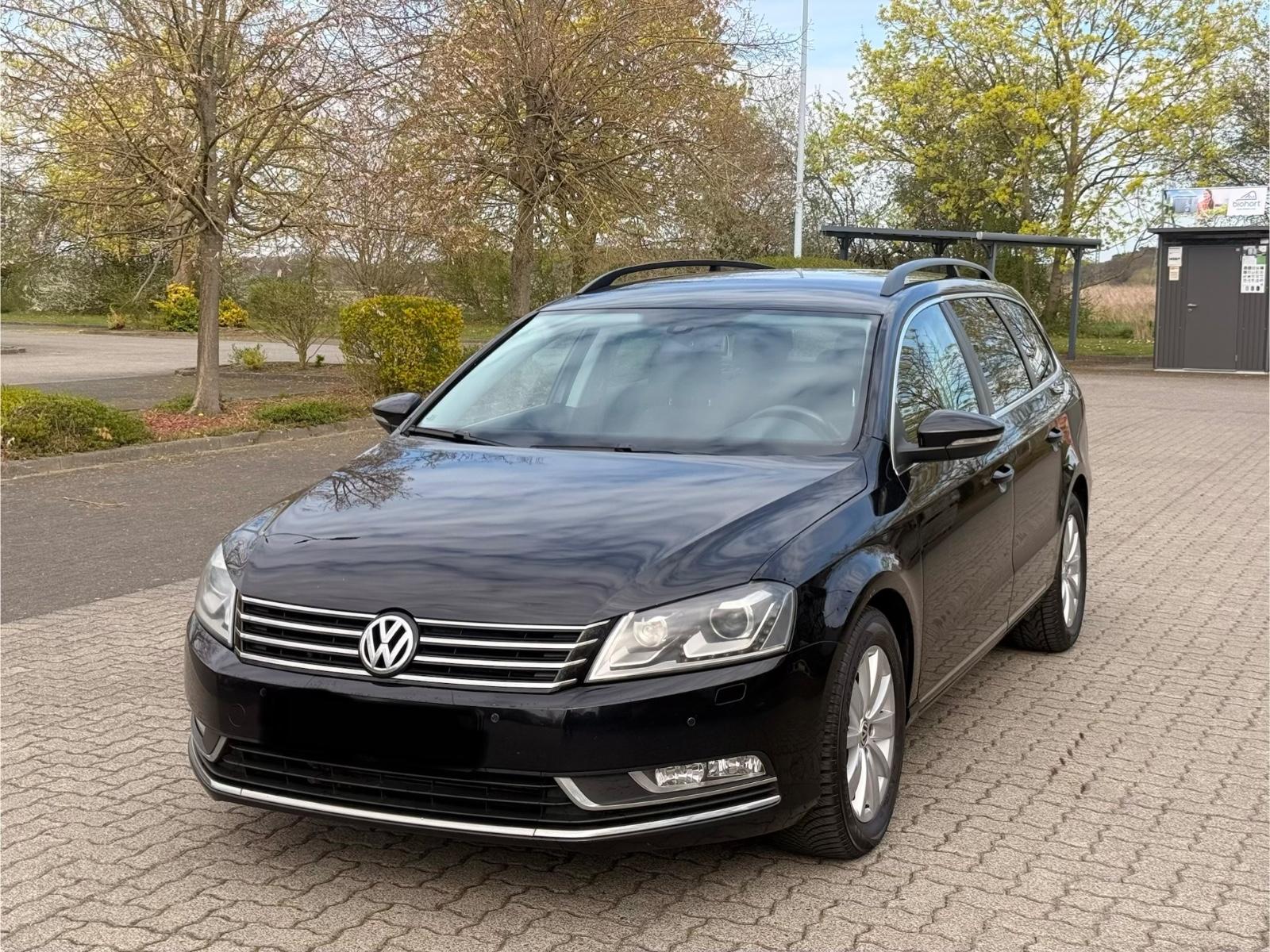 Volkswagen Passat 2.0 TDI Comfortline Xenon Top Zustand.!!!