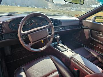 صورة 7 لـ 1987 Porsche 944