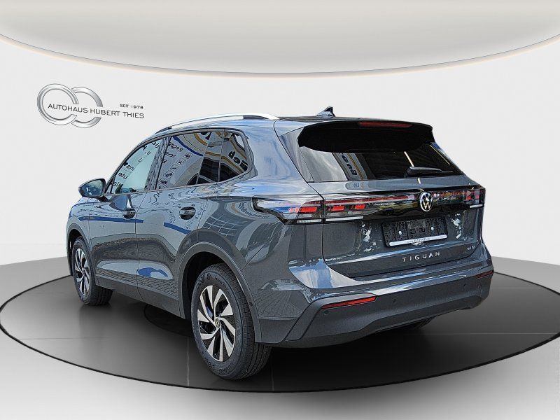 Fahrzeugansicht 5 Fahrzeugabbildung Volkswagen Tiguan 1.5 eTSI Life DSG