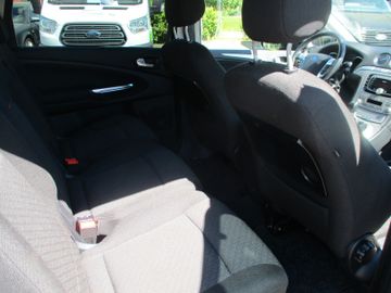 Ford S-Max S-MAX Trend Sitzh.+Beh. Frontscheibe