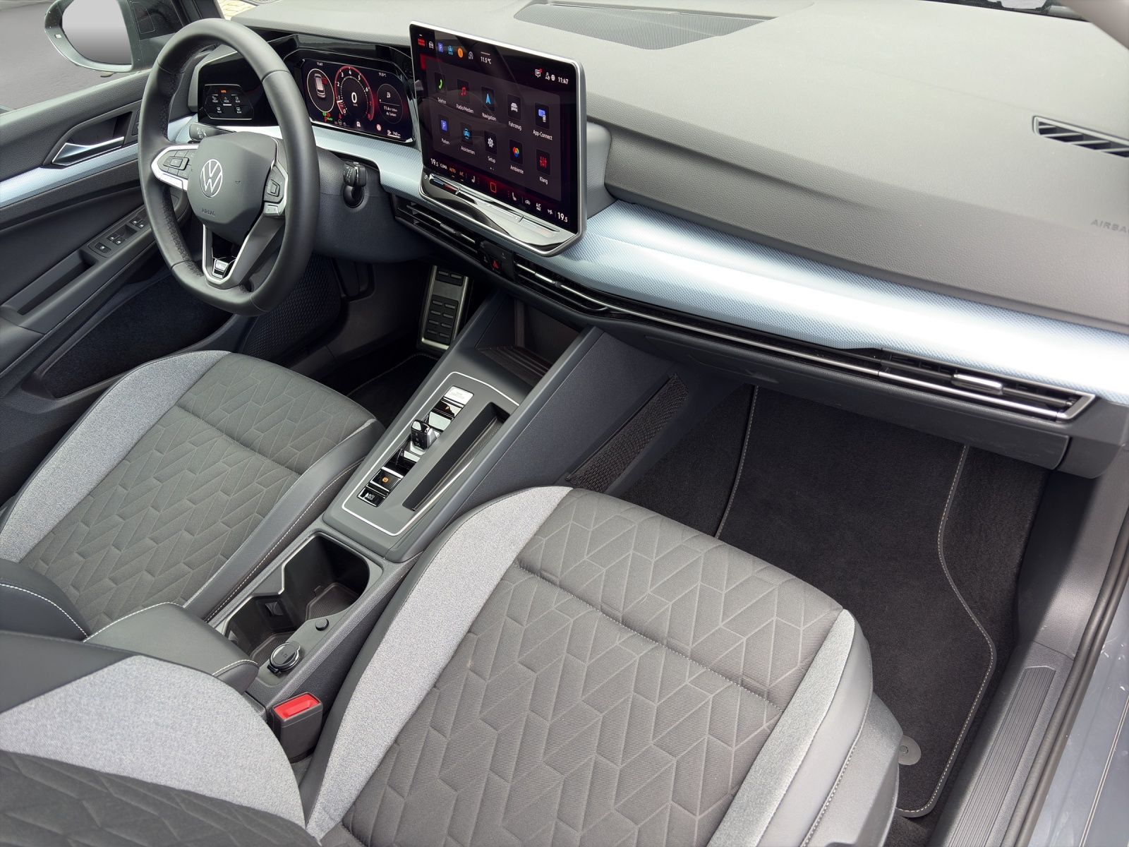 Volkswagen Golf - Bild 6