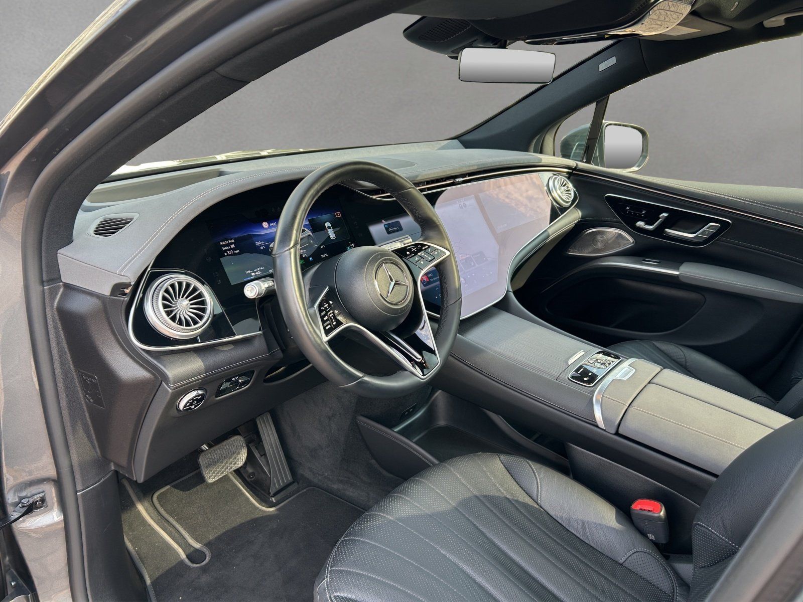 Fahrzeugabbildung Mercedes-Benz EQS 450 4M SUV Premi DISTRO Pano HYPER Sitzklima